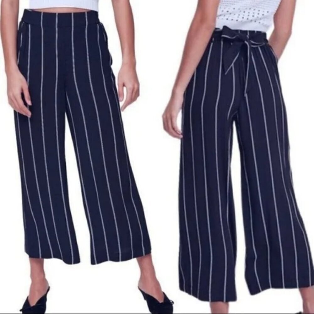 Aritzia Wilfred Faun Pant- Tie Waist Cropped Wide Leg Pants- Size Medium